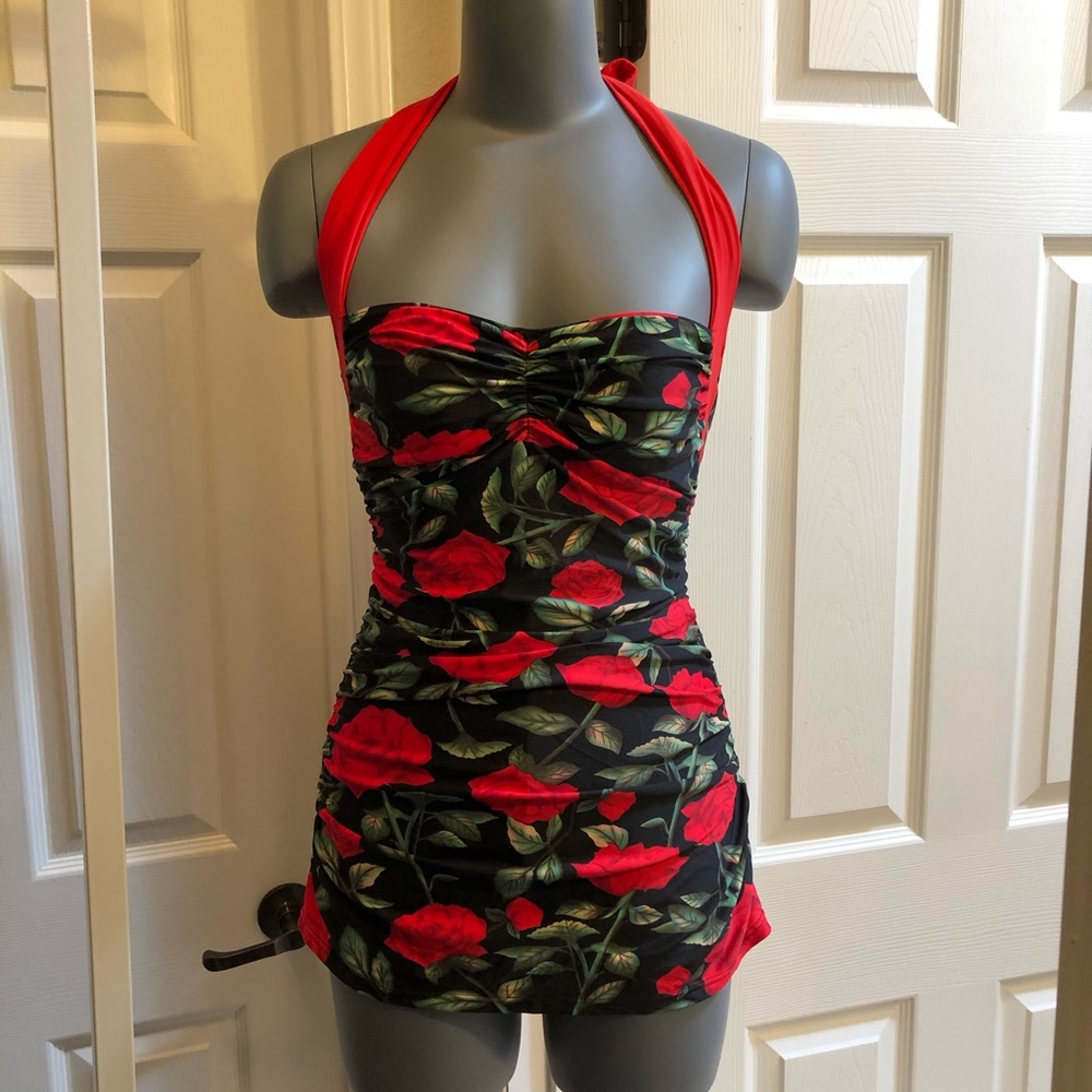 COCOSHIP 🌹 Betty Page Pinup Girl Rose Swimsuit